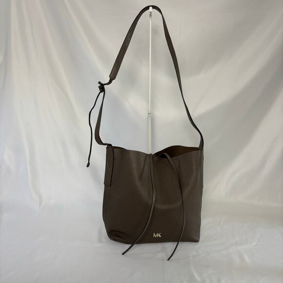 Michael Kors Junie Large Pebbled Leather Messenger Green Taupe Shoulder Bag - Picture 3 of 14